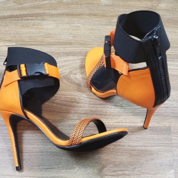 🧡🧡 KELLY!🧡🧡 - Picture 2 of 3